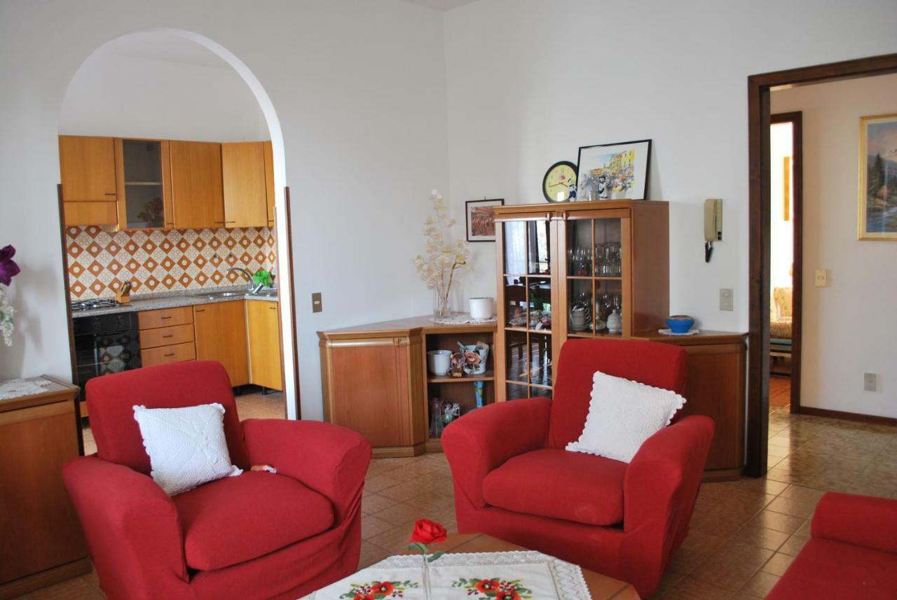 Aldinhaus Apartment เบรนโซเน ซูล การ์ดา ภายนอก รูปภาพ